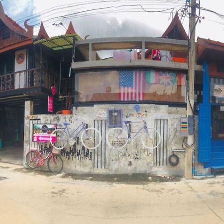 Solarcell Walking Street Homestay - โซล่าเซลล์ถนนคนเดินโฮมสเตย์ Ban Nong Nam Khan Экстерьер фото