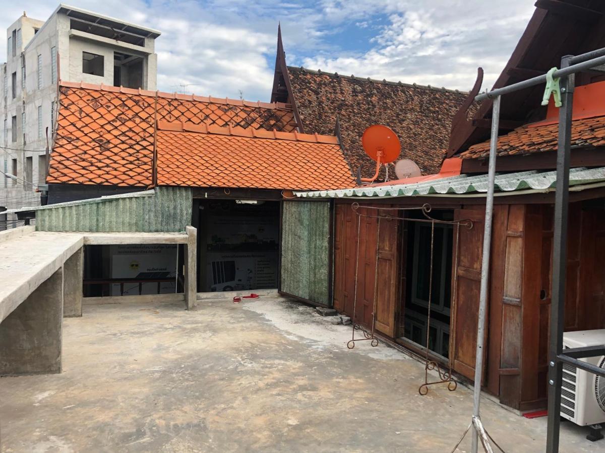 Solarcell Walking Street Homestay - โซล่าเซลล์ถนนคนเดินโฮมสเตย์ Ban Nong Nam Khan Экстерьер фото